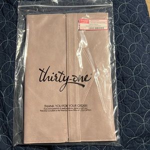 Thirty One Laptop Sleeve - Stone Distressed Pebble - BNIP